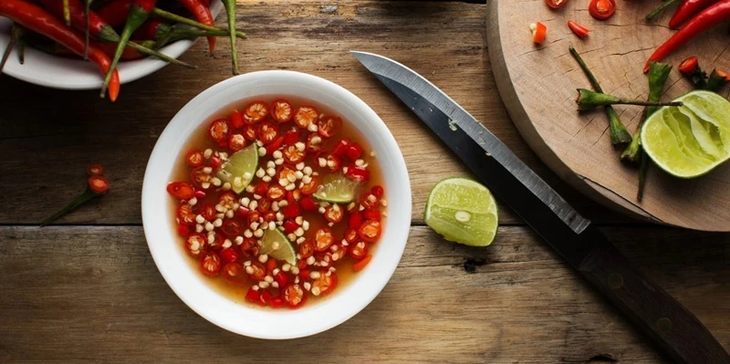 Nuoc mam la gi
